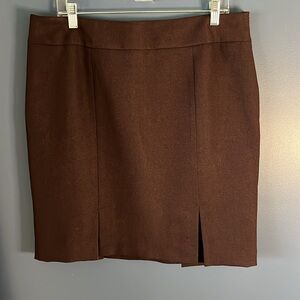 Le Suit Separates - deep purple/plum pencil skirt w front & back kick pleats 14P